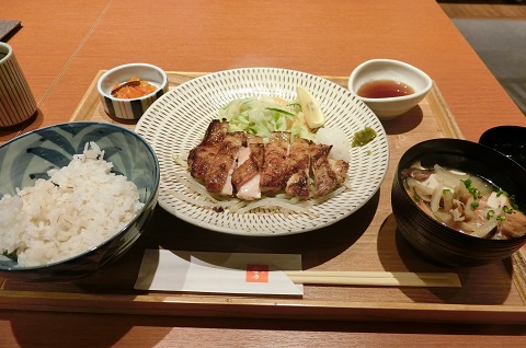 桜島どり定食.jpg