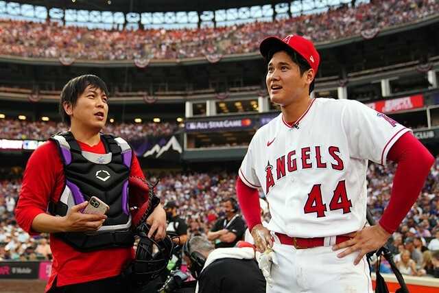 大谷の通訳の水原一平がキャッチャー 武内治 気になることなんでもかいています バッタロウ日記 楽天ブログ