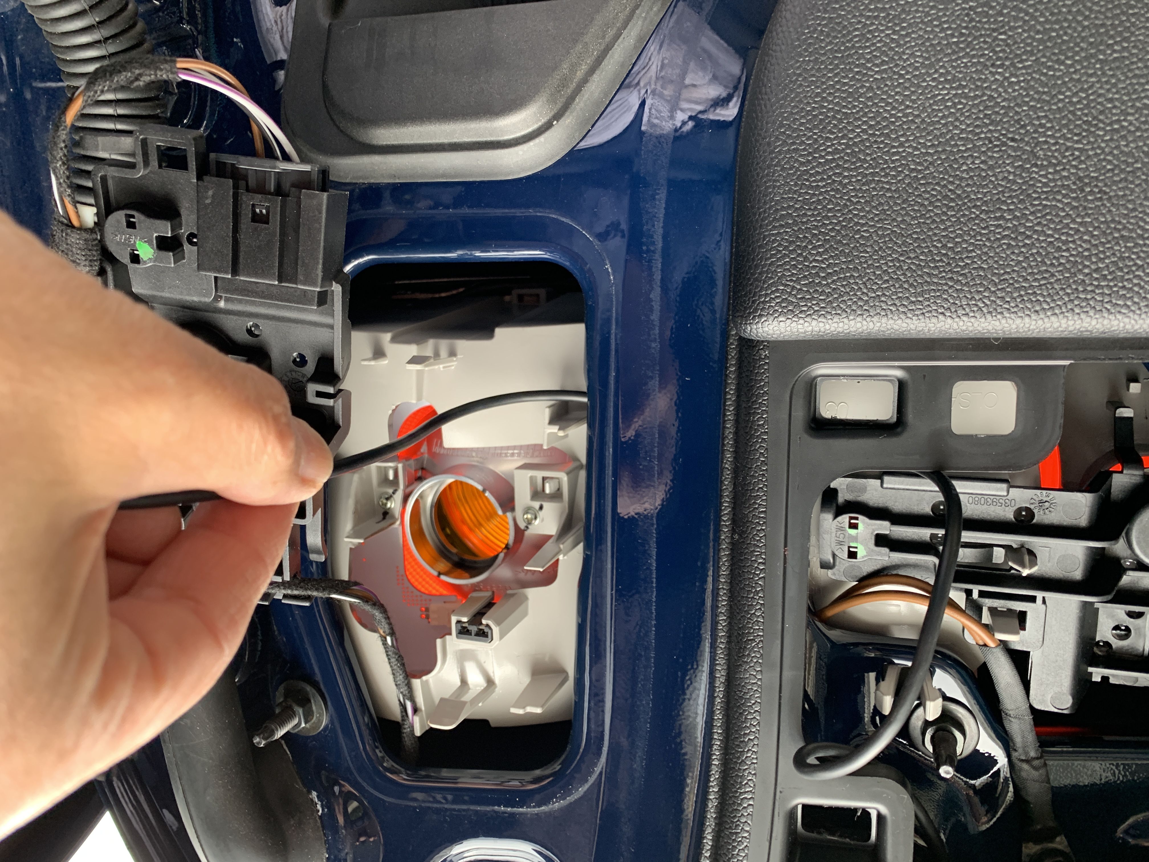 ミニf54 クラブマン リアにドラレコ付けました Mini Cooper Clubman飼育協同組合連合会 楽天ブログ