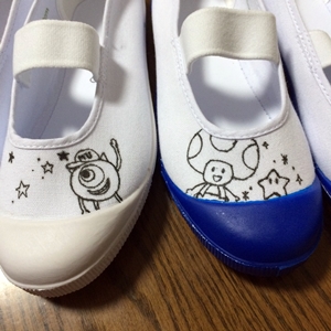 孫の上履き＆体育館シューズ2016