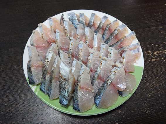 鰆 さわら の炙り 料理 魚 魚介 刺身 炙り 鰆 季語 りょうちんのブログ 楽天ブログ