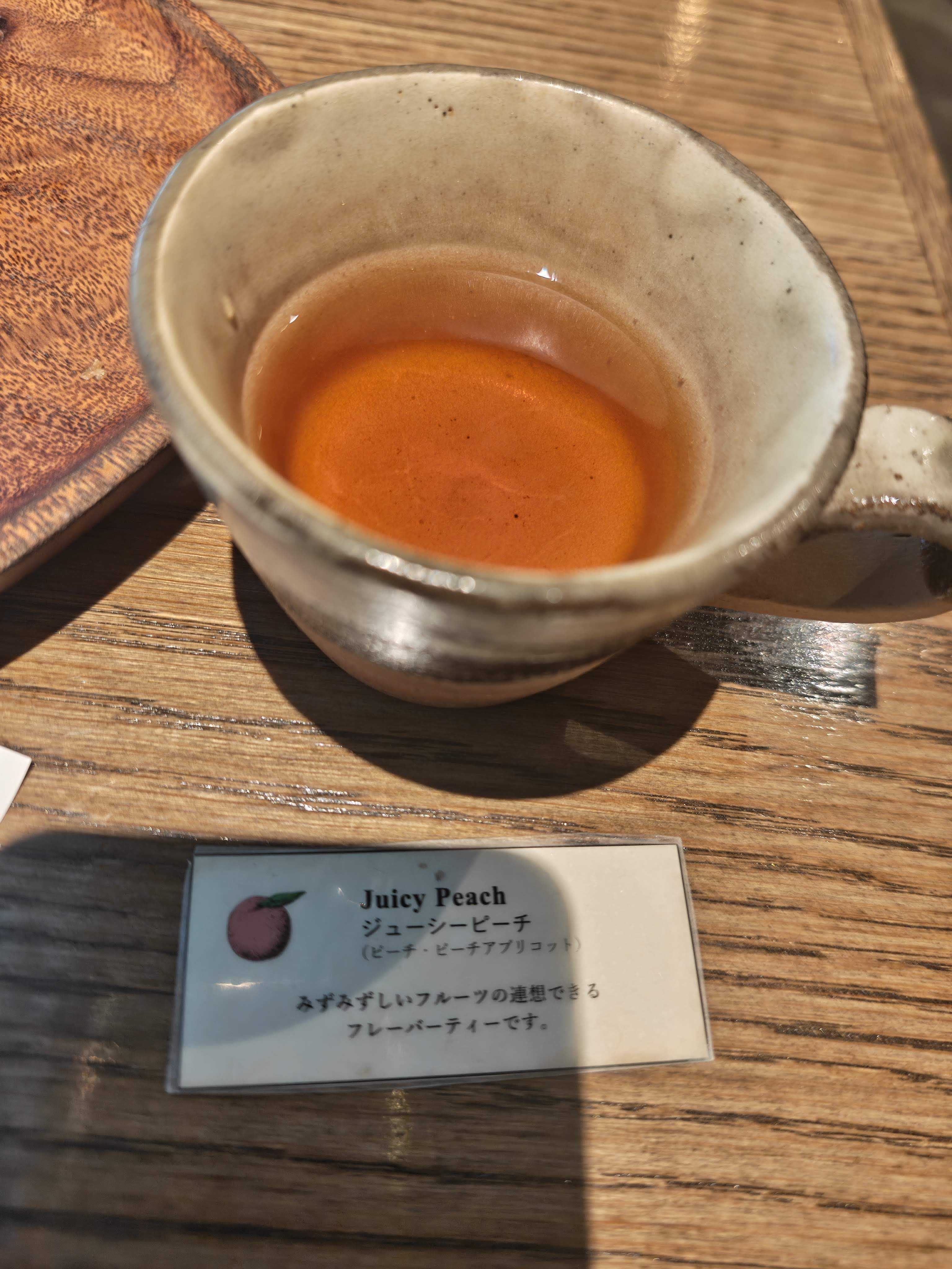 flour+water虎ノ門ヒルズ　ブランチ　ジューシーピーチ