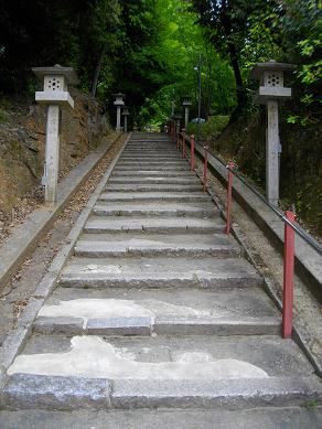 宝塔寺から七面宮へ