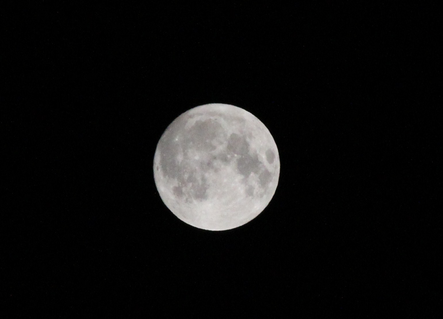 SuperMoon1