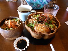 WATOTOとりてりとろ丼.jpg