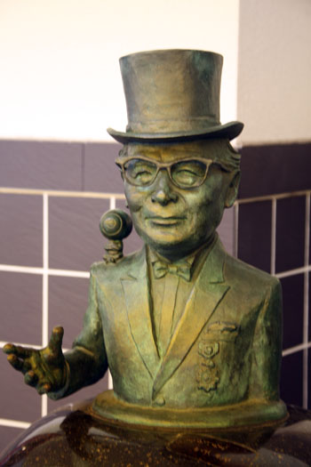 2015-05-03-02-11