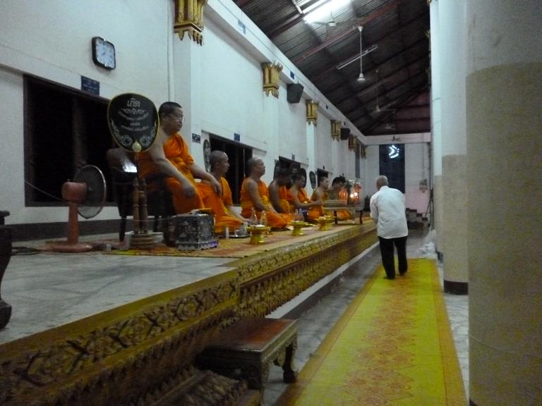 20130421-wat 23