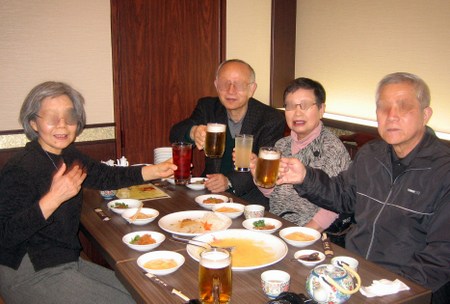 古稀と誕生日を祝っての乾杯