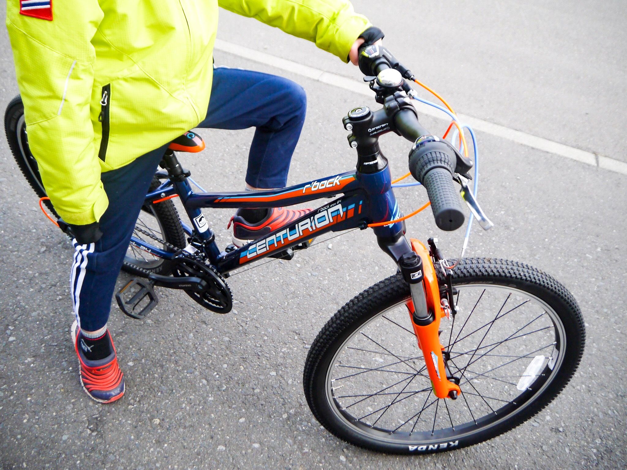 二泊三日 持ち物 自転車