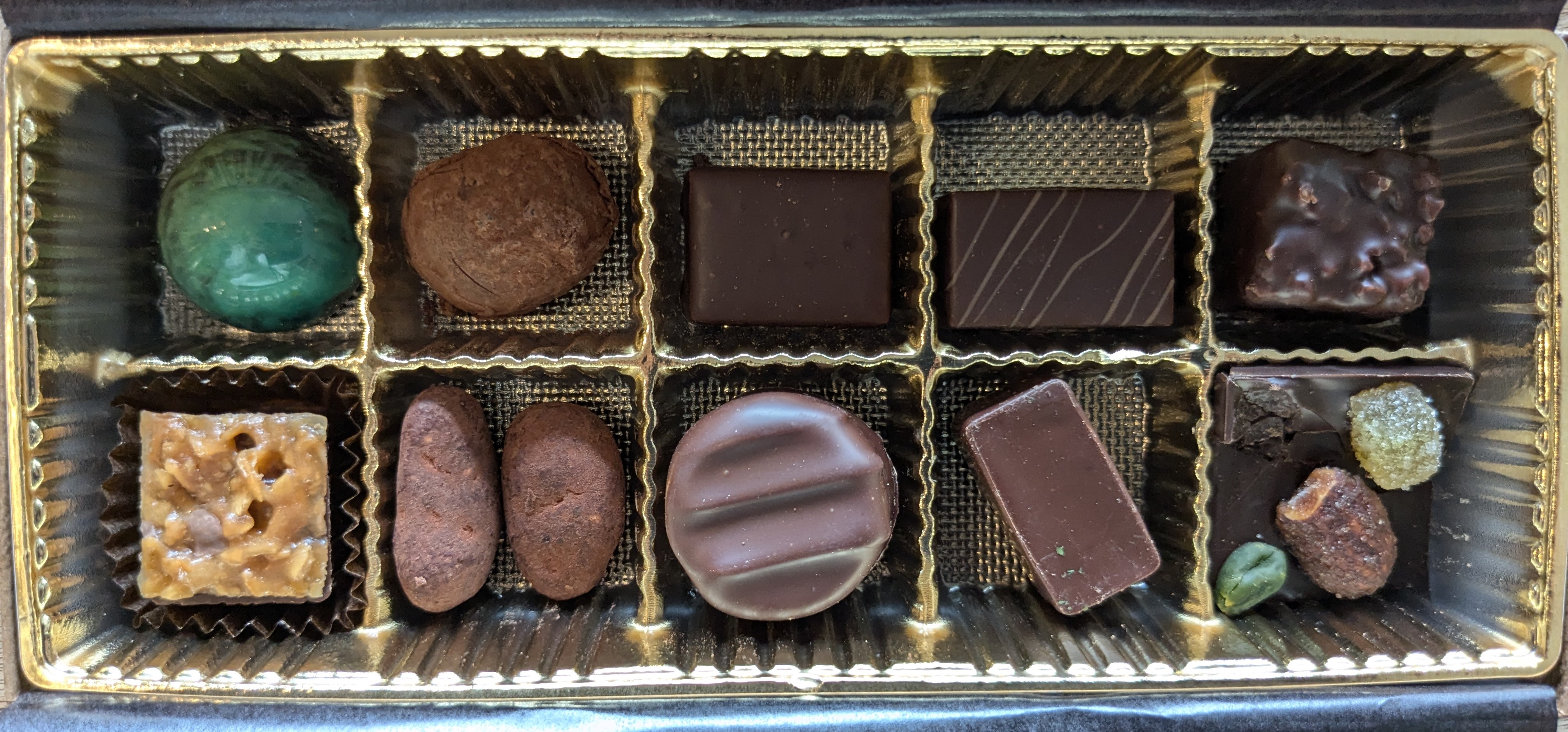 ショコラクラブ　パトリックロジェ、ジルクレスノ、ラメゾンデュショコラ、ハイネマン、ベルナシオン、ルノートル、レミアンリ、ファブリスジロット