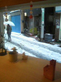 大雪店舗内.jpg