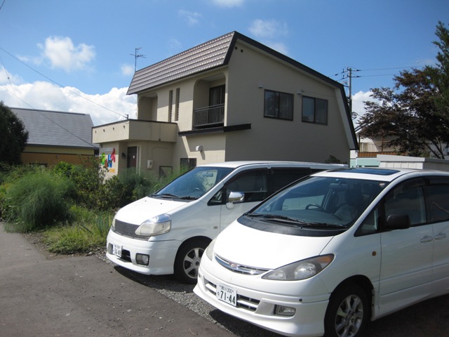 じゃ