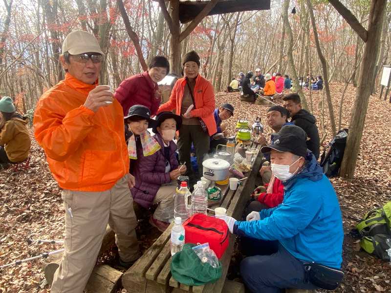 第20回醍醐山一斉登山（醍醐山を愛する会10周年記念登山）（2）頂上編 | 醍醐山と下部（しもべ）温泉 - 楽天ブログ