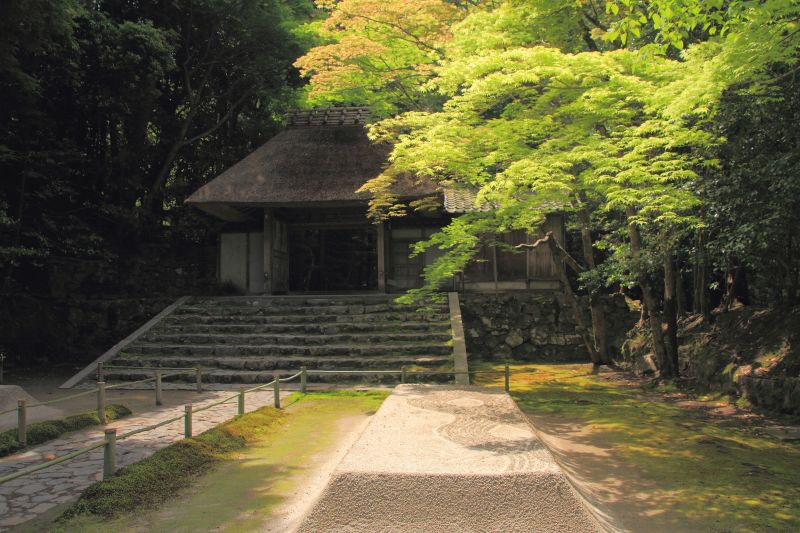 法然院_002白砂檀・山門.jpg