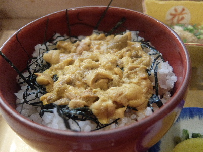 うに丼アップ