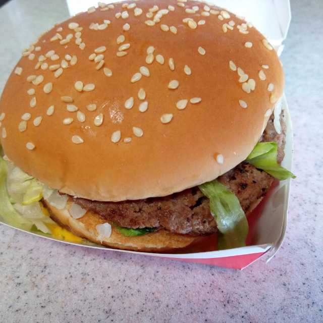 在宅勤務のお昼は ビックマックを食べてみる! | とっとこはうちゃんのブログ - 楽天ブログ
