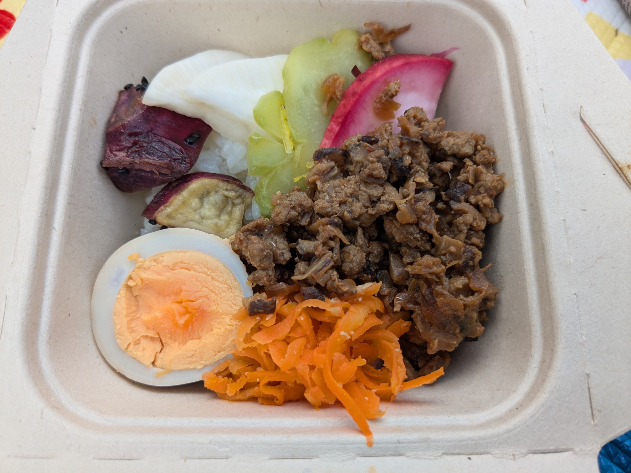 房総パンフェス パンガナイト　台湾屋台御飯とスイーツ momonosuke 台湾肉燥飯(ローザオハン)