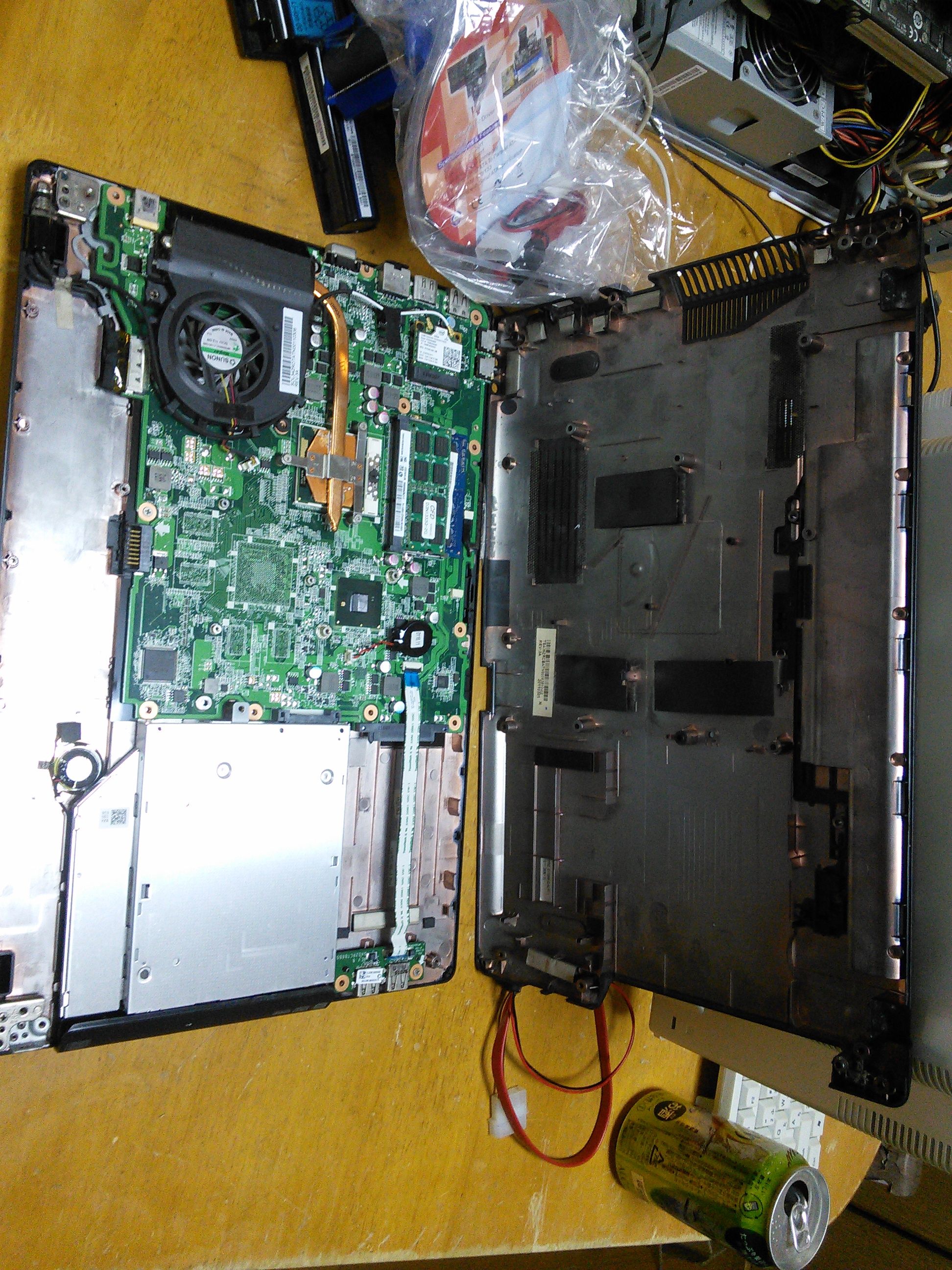 美品です、爆速SSDです。直に使えます。eMachines E732Z-F22B