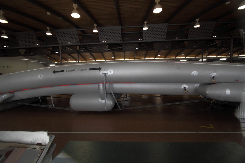機体整備工場_006横.jpg