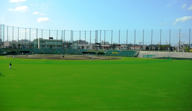 花園公園・野球場 (3).JPG