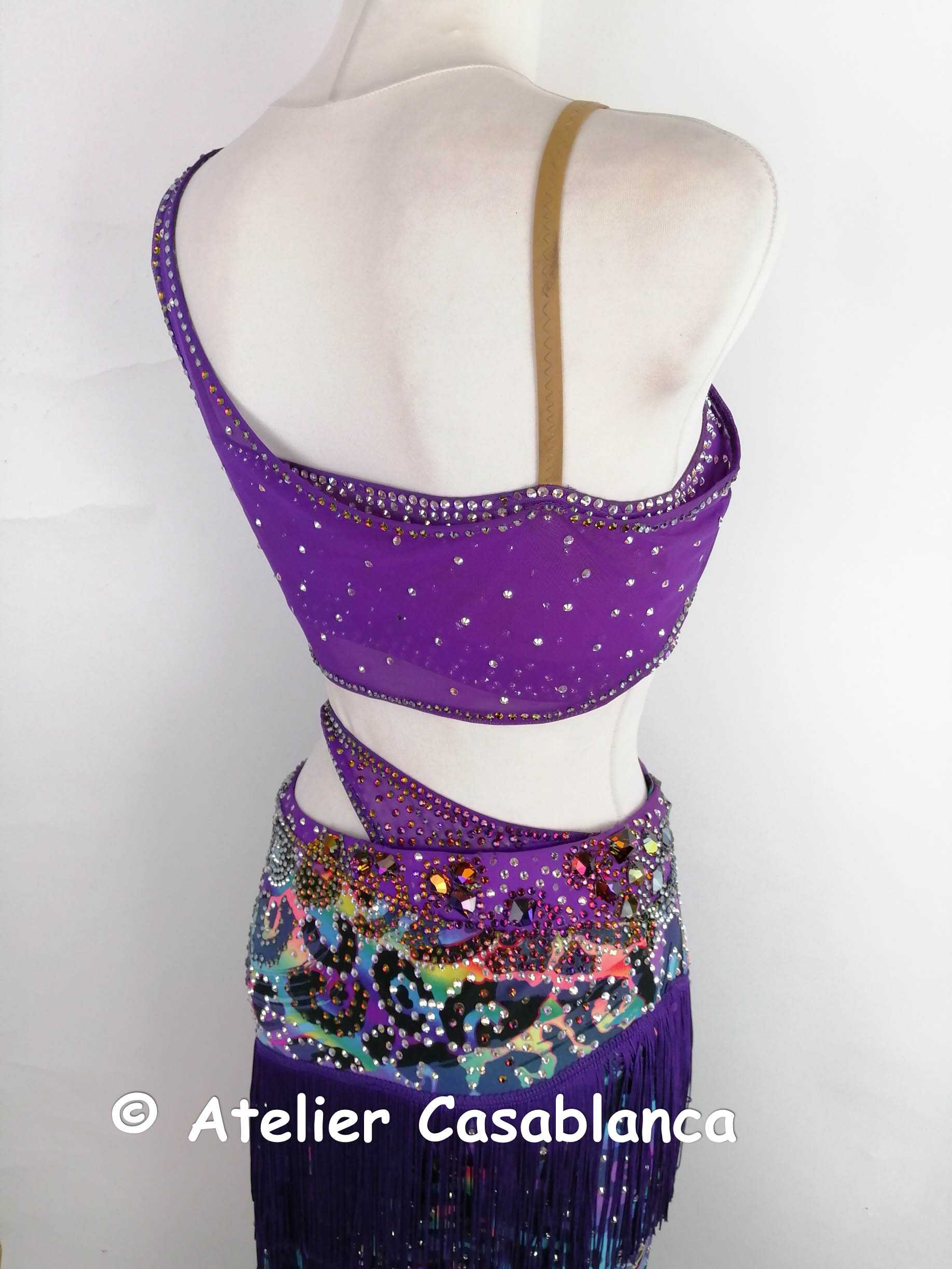 リバーシブル⭐️お洒落なロシアリス＆シルクコート／紫／フード付き リバーシブル⭐️お洒落なロシアリス＆シルクコート／紫／フード付き