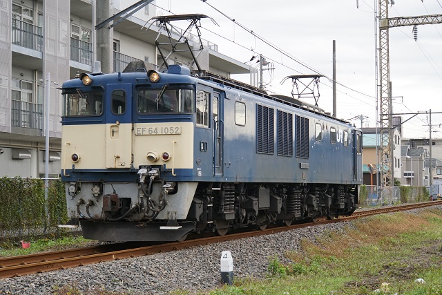 EF64 1052牽引 甲府ロングチキ工臨空返却 & EF81 134牽引 ケヨ209系 秋田配給4