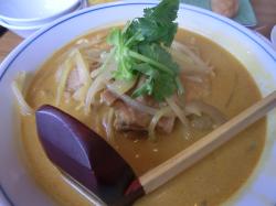 カレー麺