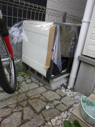 猫ハウス土台アップ721.JPG