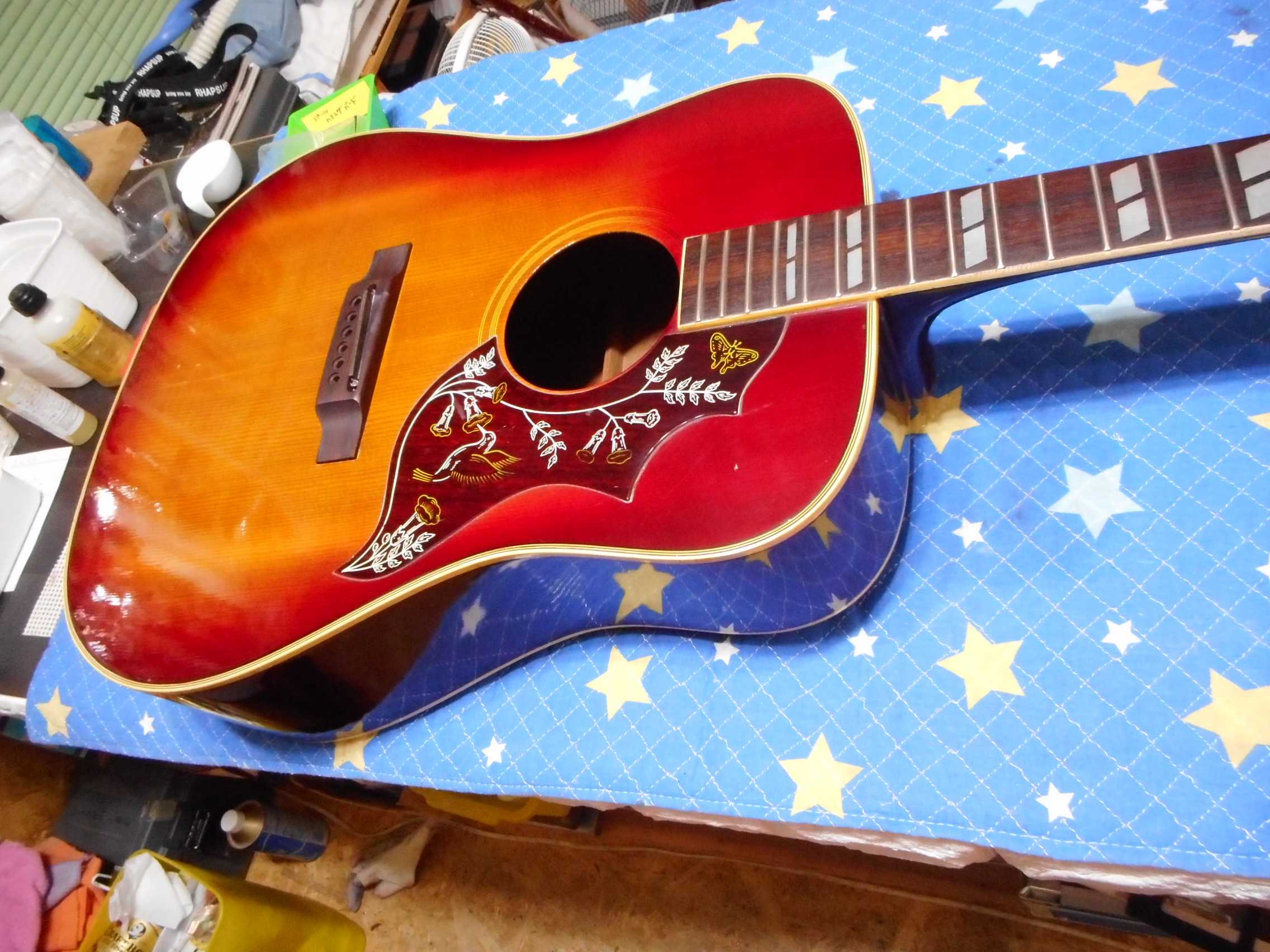 【激レア】 Pearl アコギ ハミングバード HUMMING BIRD 林楽器 パール ハミングバード （Pearl Hummingbird） : ギター・ラボ （国産