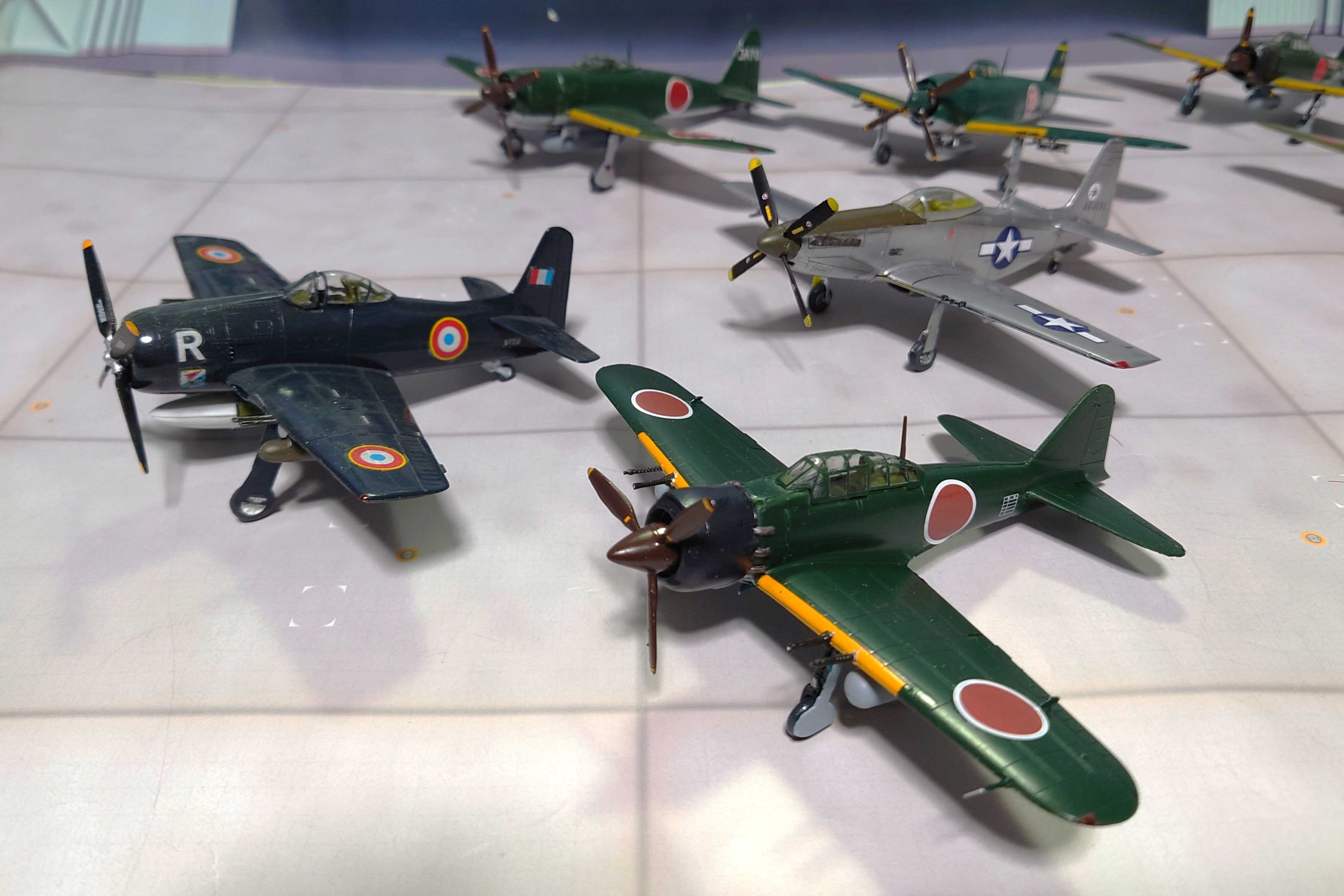ハセガワ ST4 1/32 三菱 零戦 52型丙 ST帯飛行機 プラモデル 同