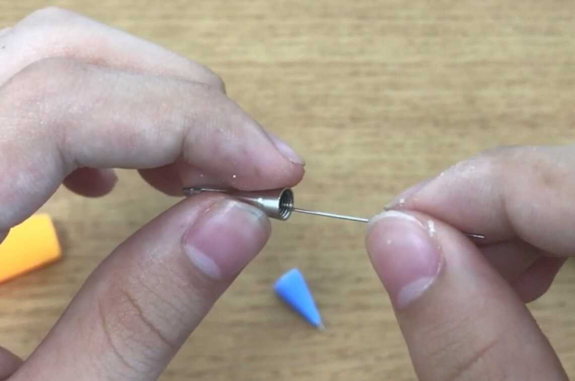 ラミー2000 カヴェコ スペシャル ペンシル の芯抜け 修理方法について