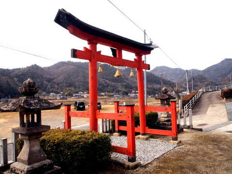 天柏-鳥居から平野を臨む