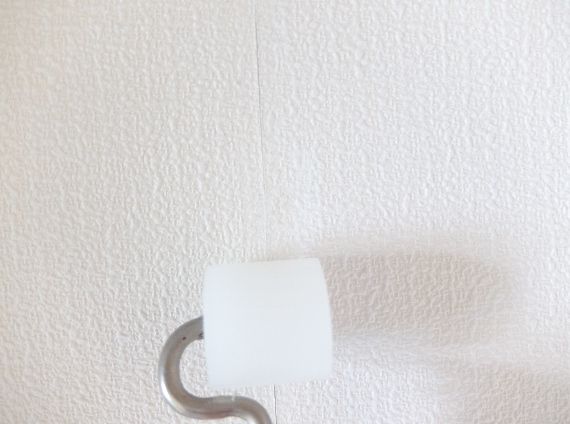 DIY 洗面所のリフォーム　セルフ リノベーション はがせる壁紙 賃貸 IKEA 簡単 修理