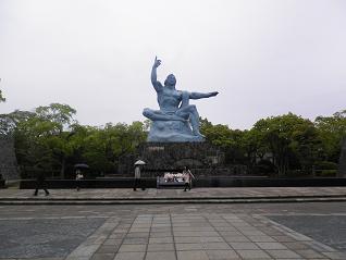 平和祈念像