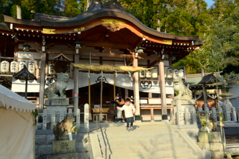 三輪神社-2