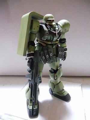 ギラ　ズール2-1GEARA ZULU　　.jpg