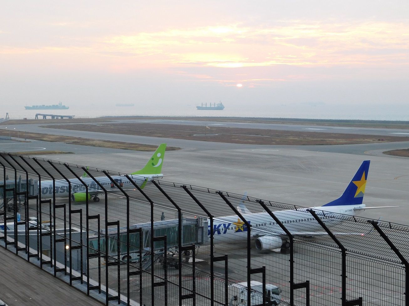 神戸空港発着 World Dream 見物 沖縄日帰り紀行 Welcome To Elizabeth World 趣味を含む撮影日記 楽天ブログ
