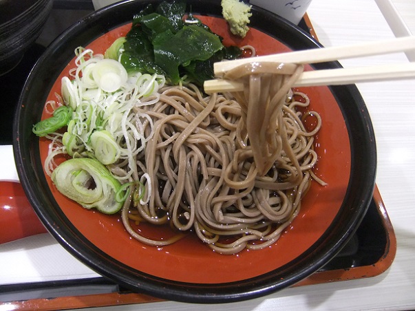 吉野家＠アリオ西新井の海鮮親子丼とそばセット２