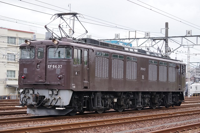 EF64 37牽引 小淵沢ロングチキ工臨 空返却 & クモヤ143系 大宮出場 回送3