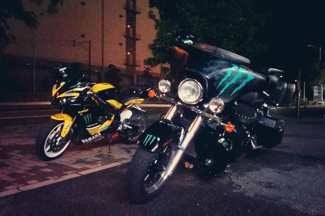 イントルーダー　YZF‐R1　モンスターエナジー