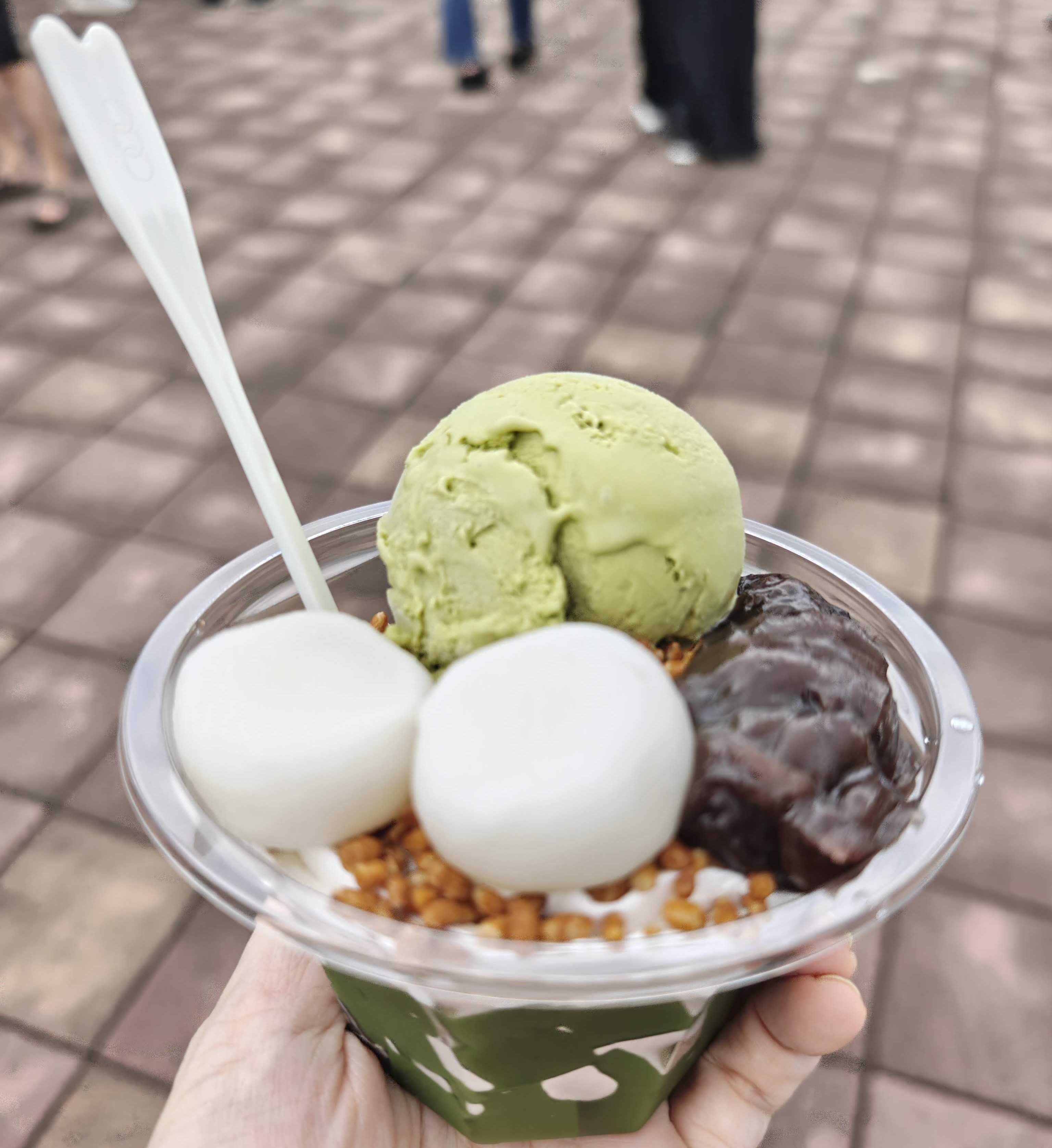 お茶カフェ大川園　キッチンカー　イベントにて　抹茶アイスパフェ