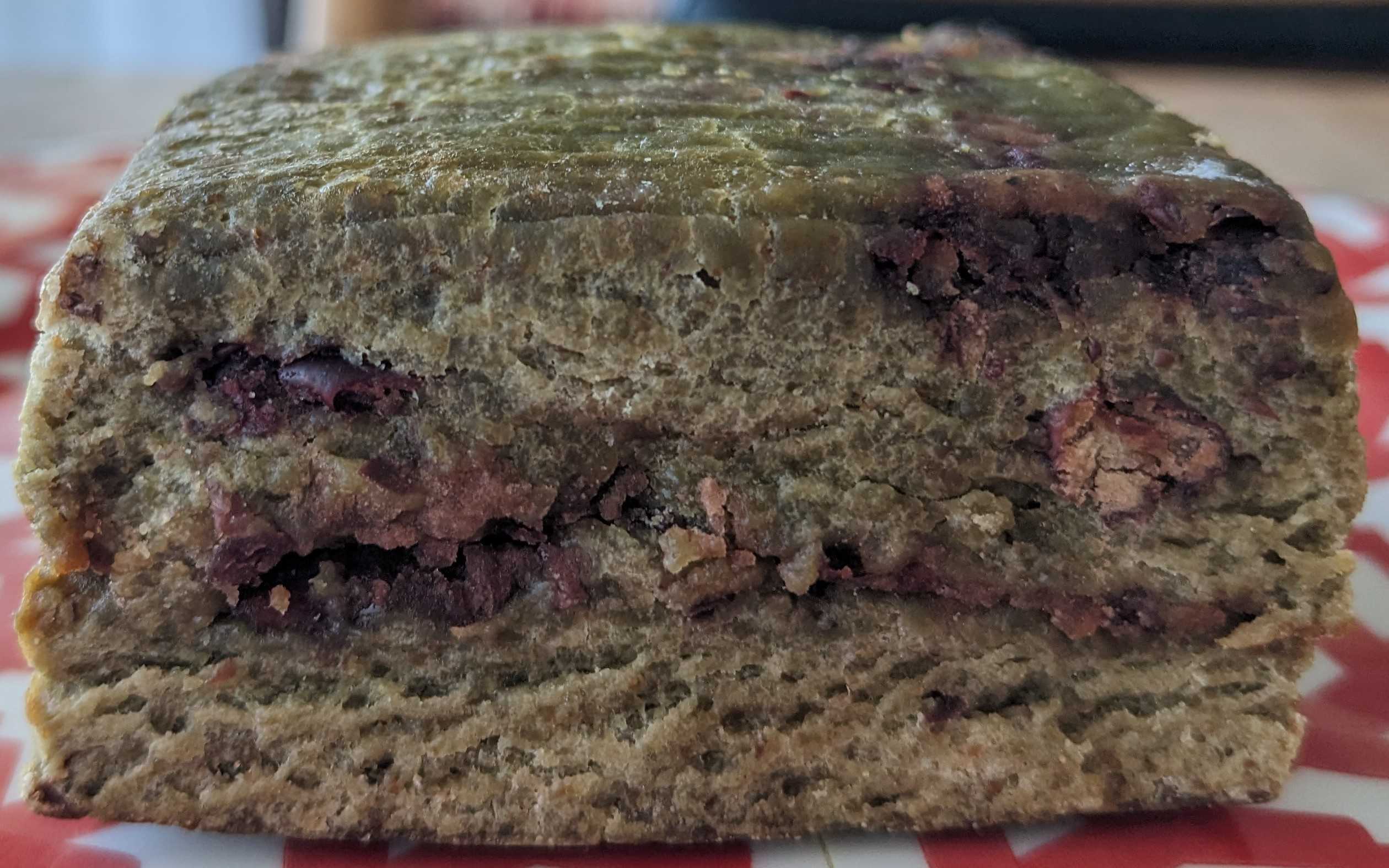 ベーグルリコカフェの抹茶生地+粒あんスコーン