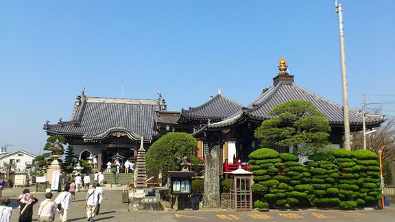 井戸寺全景