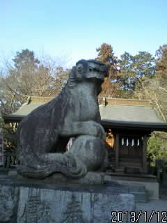 裏の狛犬さま３