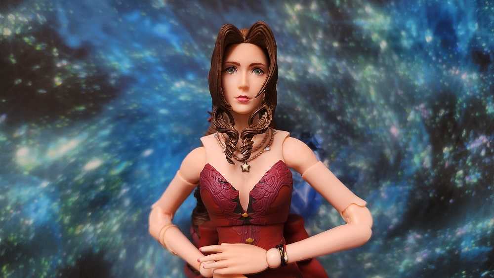 FF-VIIリメイク版プレイアーツ改 エアリス・ゲインズブール