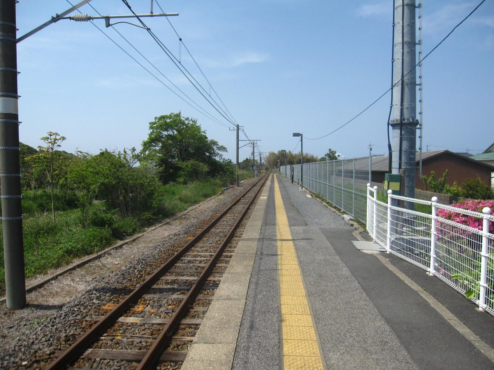 5/12 東庄町石出「下総橘駅」 ばくんと愛犬スパイク 楽天ブログ 5/12 東庄町石出「下総橘駅」 ばくんと愛犬スパイク 楽天ブログ