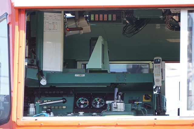 DE10 1751牽引 田端チキ工臨 & DE10 1704バトンタッチ5