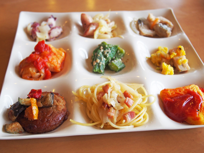 ナインプレート