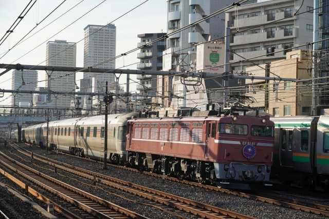 さよなら 寝台特急「カシオペア」EF81 81牽引 E26系 上野行き