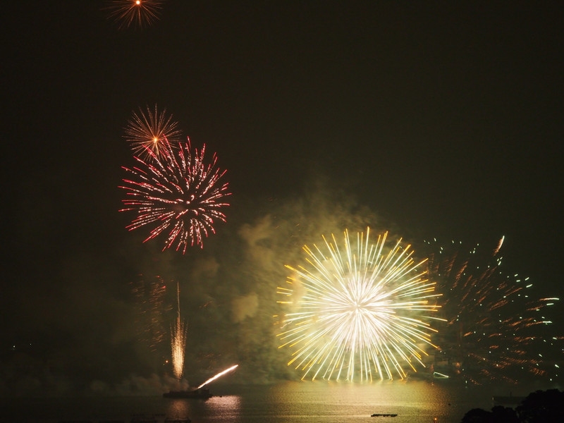 福良湾海上花火大会